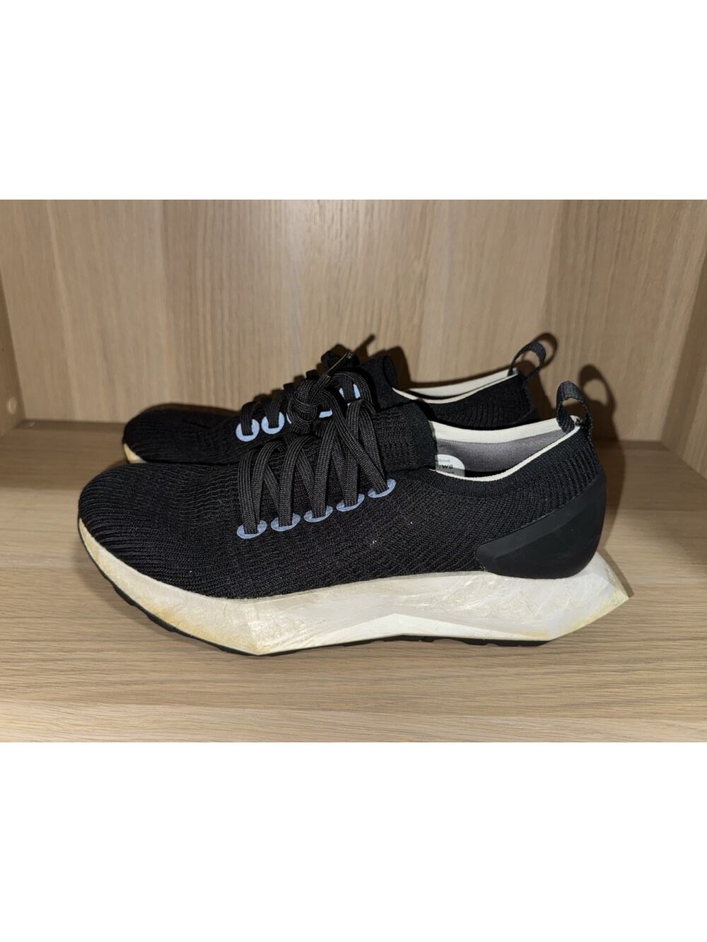 All Birds Women’s 9.92kg CO2E Lace Up Running Black Shoes/Sneakers - Size 8